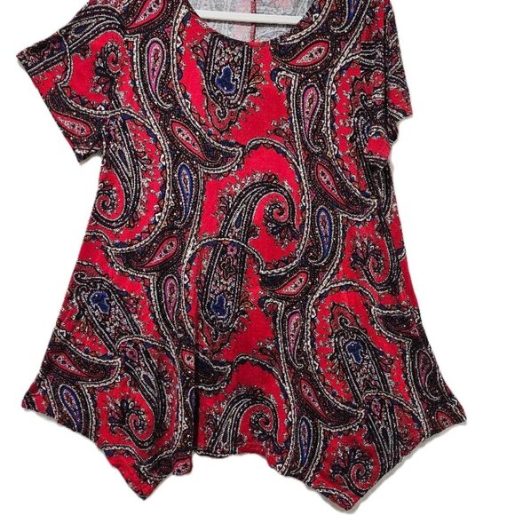 RED WHITE BLUE PAISLEY SWING ASYMETRIC HEM TUNIC  1x   CRUISE RESORT TRAVEL - Picture 2 of 4